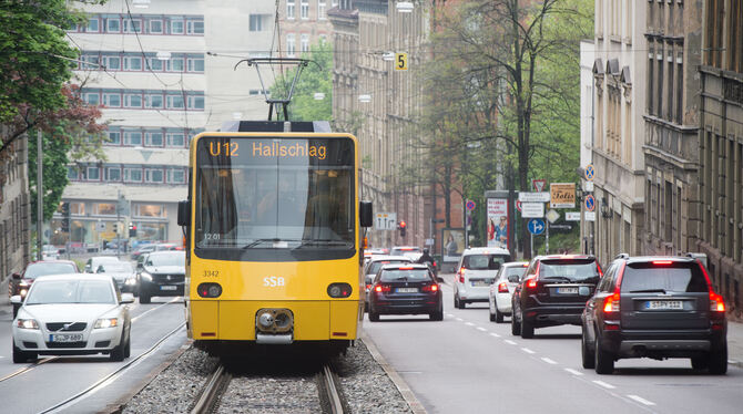 Immer mehr Stadtbahnlinien und engere Takte kosten Geld. Bei der SSB führt das zu einem immensen Defizit. FOTO: DPA