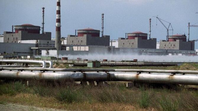 Blick auf das Atomkraftwerk Saporoschje im Südosten der Ukraine. Foto: Sergei Supinsky/Archiv