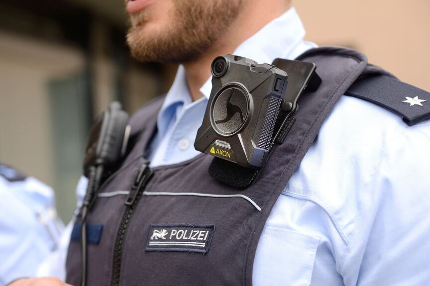 Bodycams Fur Die Reutlinger Polizei Videos Reutlinger General Anzeiger Gea De