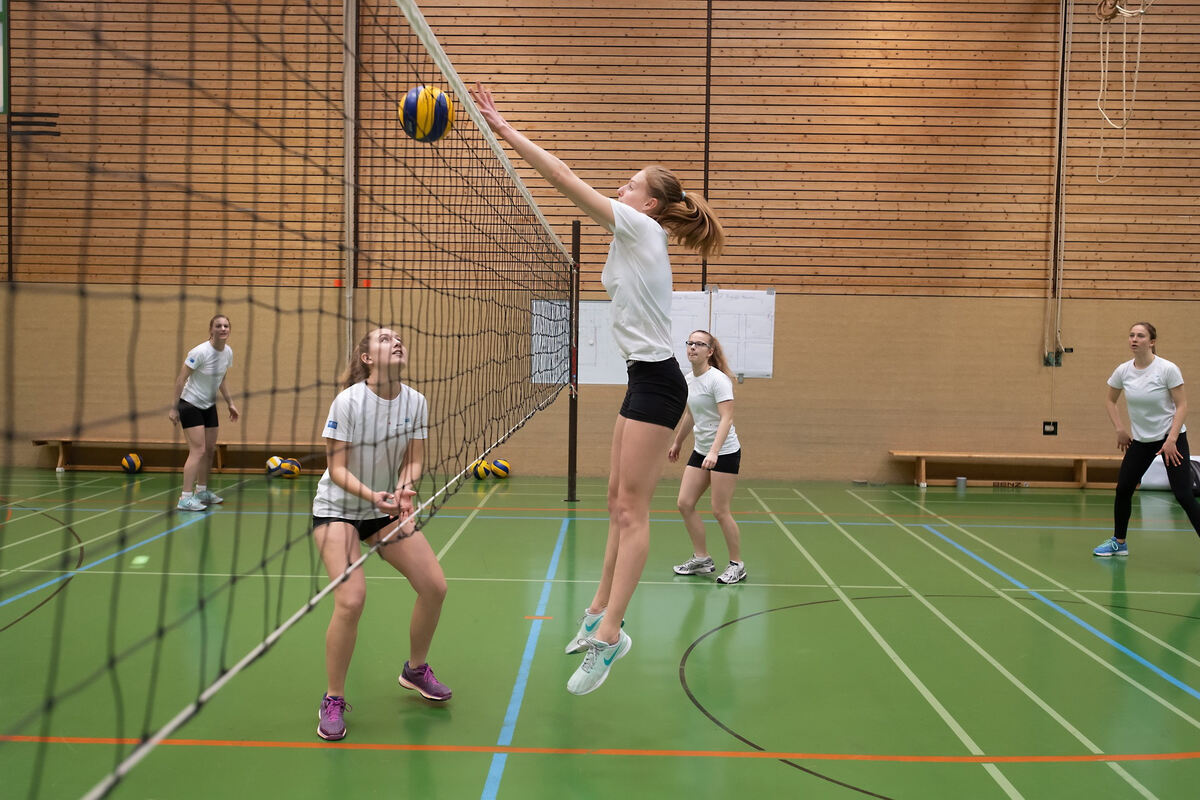 Volley-Trinkhaus-813