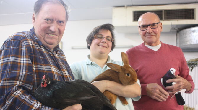 Erfolgreiche Züchter: Kurt Reiff, Sonja Biesinger und Werner Rath (von links). FOTO: STURM