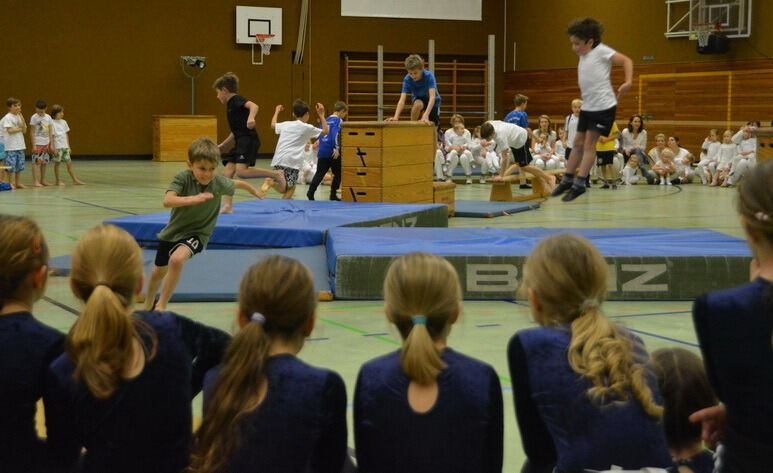 Mössinger Weihnachtszirkus der Sportvereinigung