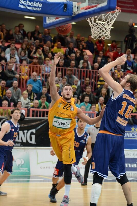 Tübingen - Bremerhaven 84:80