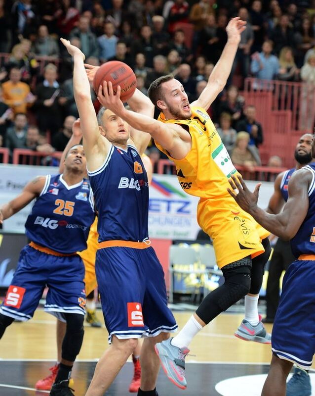 Tübingen - Bremerhaven 84:80