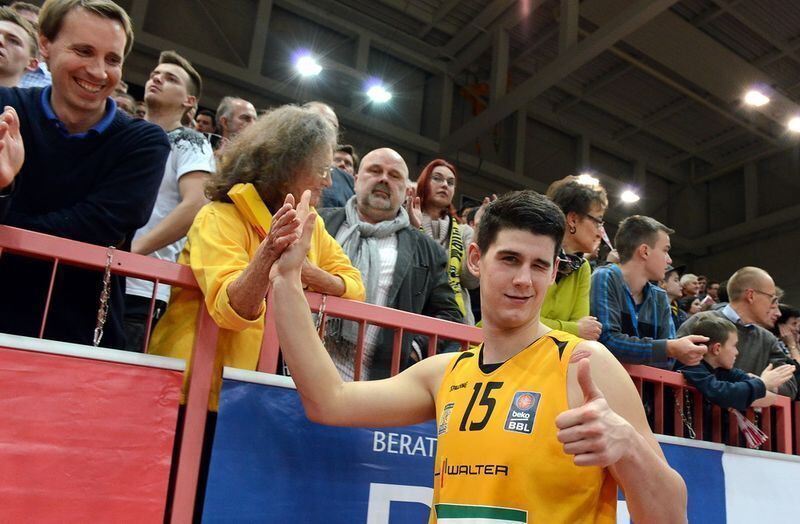 Tübingen - Bremerhaven 84:80