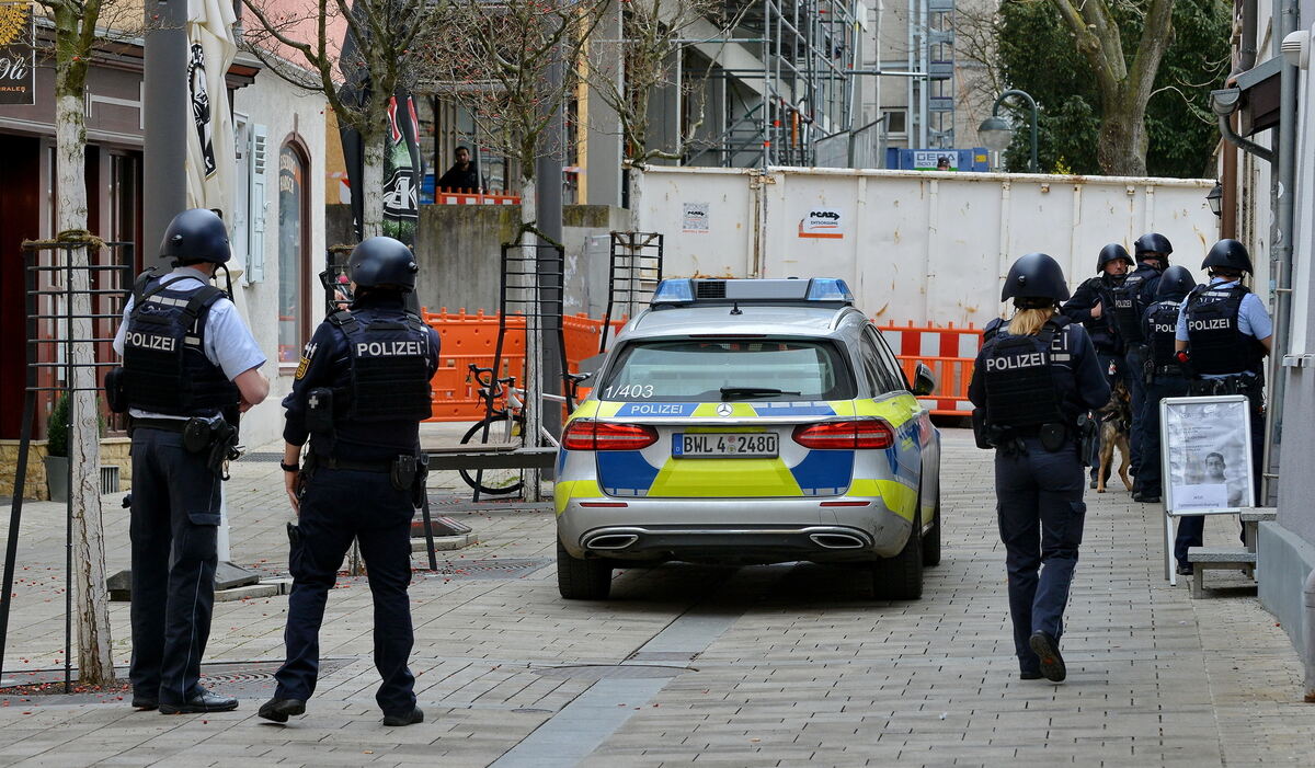 Stadt-0503-1Polizeieinsatz-Niethammer