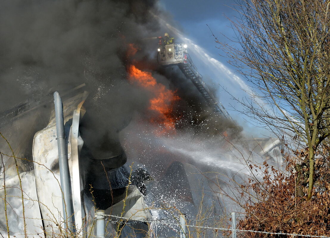 Stadt-2403-17Brand Mittels-Niethhamer