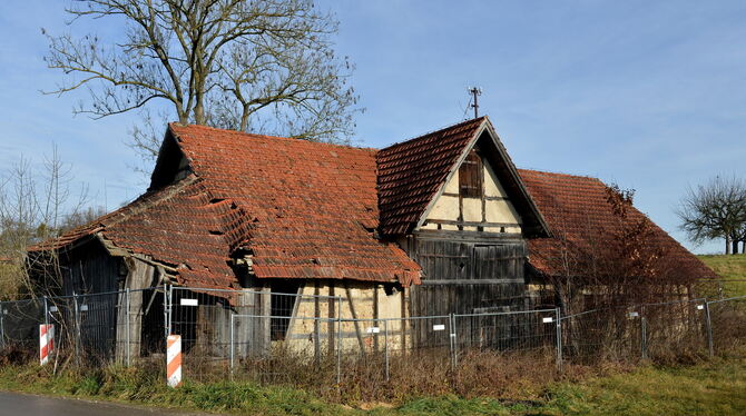 Standort für einen Jugendtreff: Das noch nicht sanierte Schafhaus. FOTO: NIETHAMMER