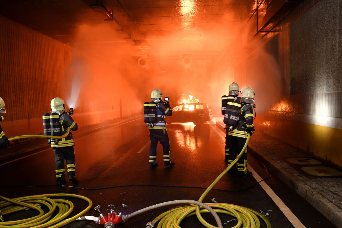 feuerwehrübung_tunnel_rt_15