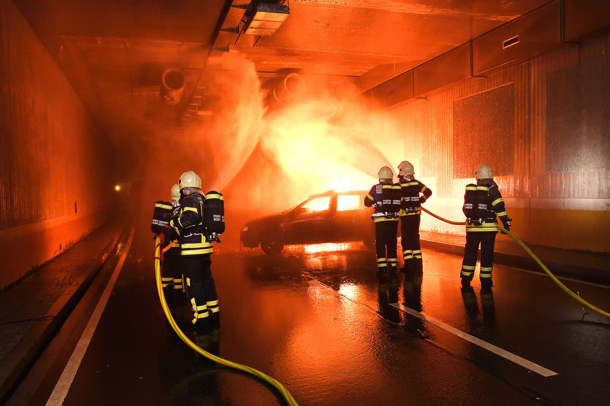 feuerwehrübung_tunnel_rt_19