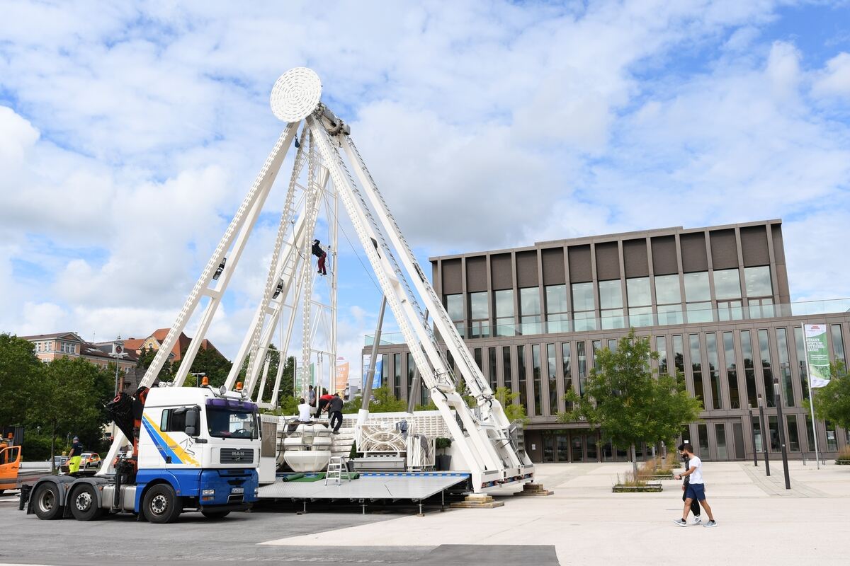 aufbau_riesenrad_reutlingen_2021_zen_11