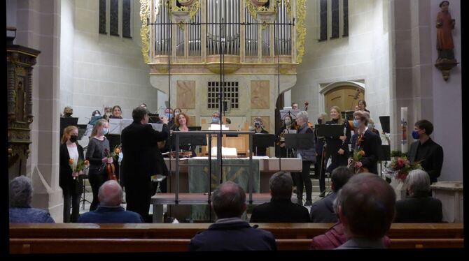 Das Orchester der Martinskirche Münsingen in der Martinskirche.