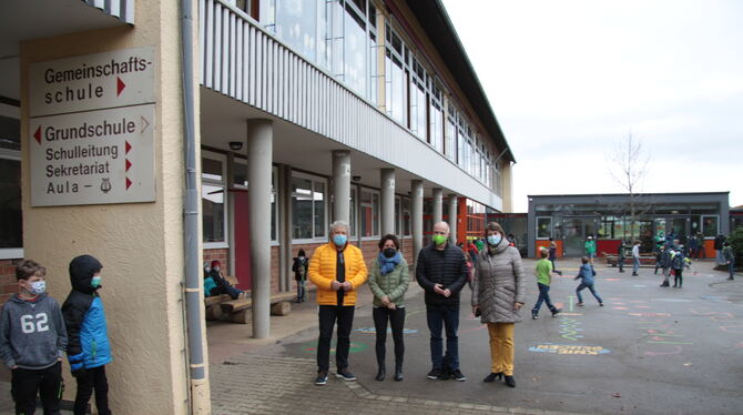 Zur Woche der Gemeinschaftsschulen besuchte der Landtagsabgeordente Thomas Poreski (Grüne) die Gustav-Werner-Gemeinschaftsschule