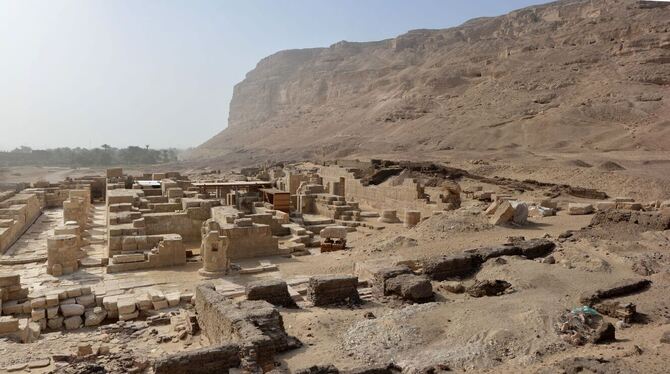 Eine große Fundstätte für Ostraka: die Tempelanlage in Athribis, die sich rund 200 Kilometer nördlich von Luxor befindet.  FOTO: