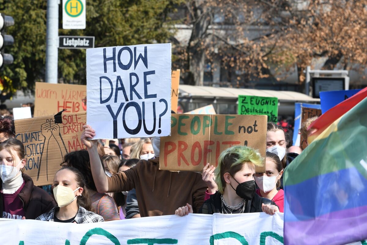 fridaysforfuture_250322_zen_6