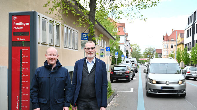 Schonfrist: Noch stehen Task-Force-Chef Philipp Riethmüller (links) und Ordnungsamtschef Albert Keppler entspannt daneben, wenn