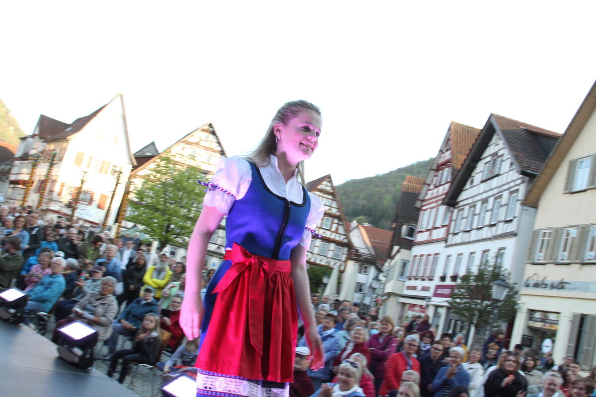 Tracht 300