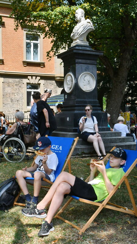 10 schatten denkmal und gearelaxstühle foto meyer_8617