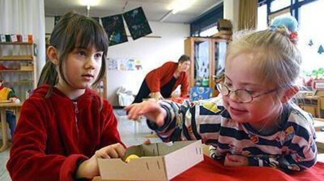 Wunsch vieler Pädagogen: Kinder mit und ohne Behinderung spielen und lernen zusammen.
ARCHIVFOTO: GUN