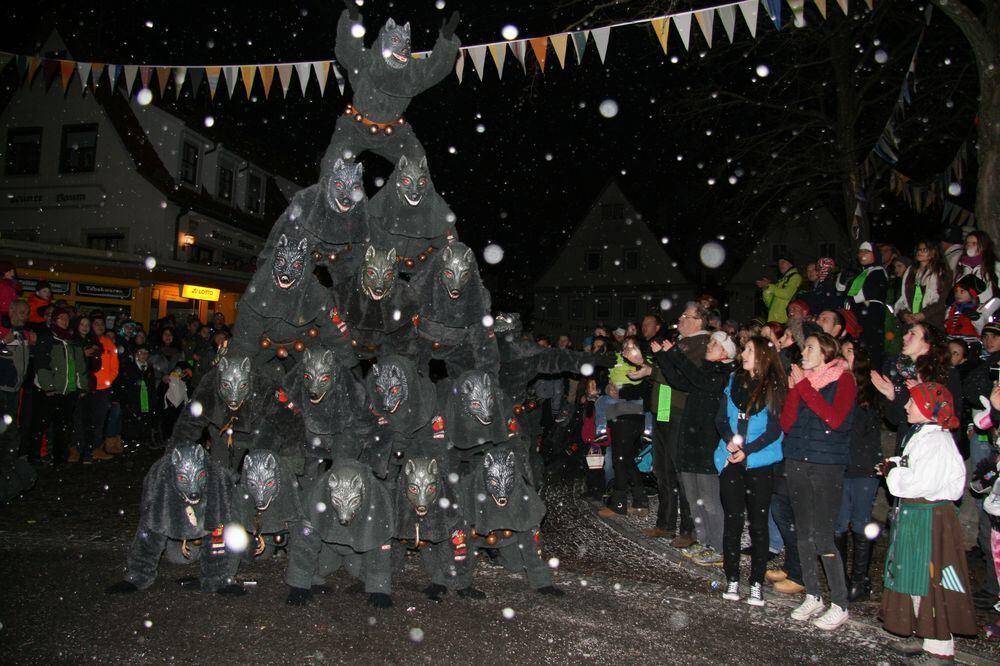 Nachtumzug Häbles-Wetzer 2015