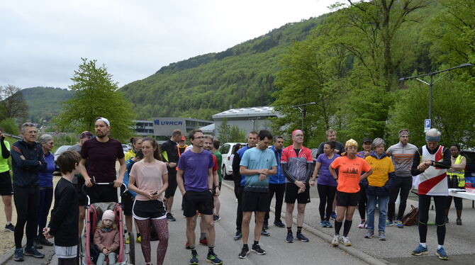 Parkrun Nummer 100 in Bad Urach. Es geht weiter, die Tradition läuft gut. FOTO: RUOF