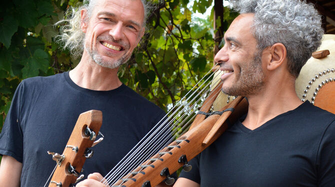 Frank Heinkel (links) und Yani Ait-Aouida mit ihren Ngonis. FOTO: AIT-AOUIDA