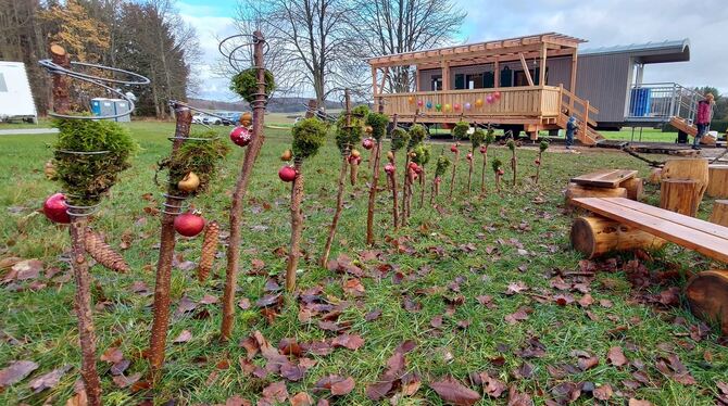 Der Waldkindergarten Waldwinkel bekommt einen Anbau: Die Anlage wurde bereits so geplant, dass die Gemeinde Sonnenbühl die Einri