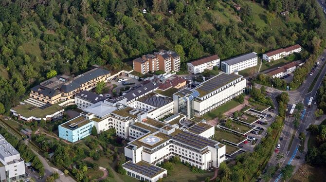 Auf dem Dach der BG Unfallklinik Tübingen soll die modernste Dachluftrettungsstation Europas entstehen.