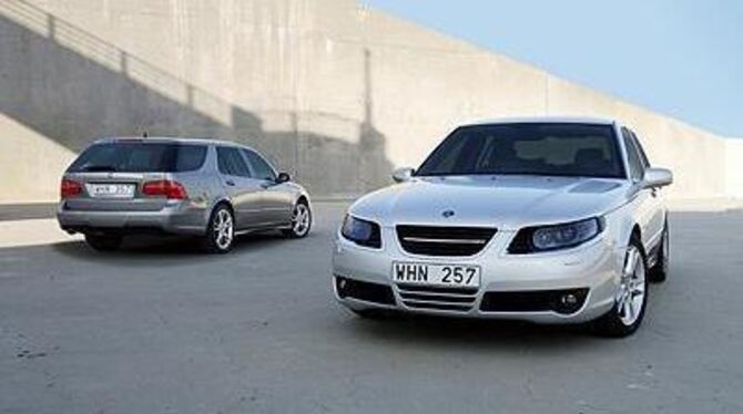 Sowohl die Saab 9-5 Limousine als auch der Kombi haben eine keilförmig sportliche Silhouette.
FOTO: SAAB