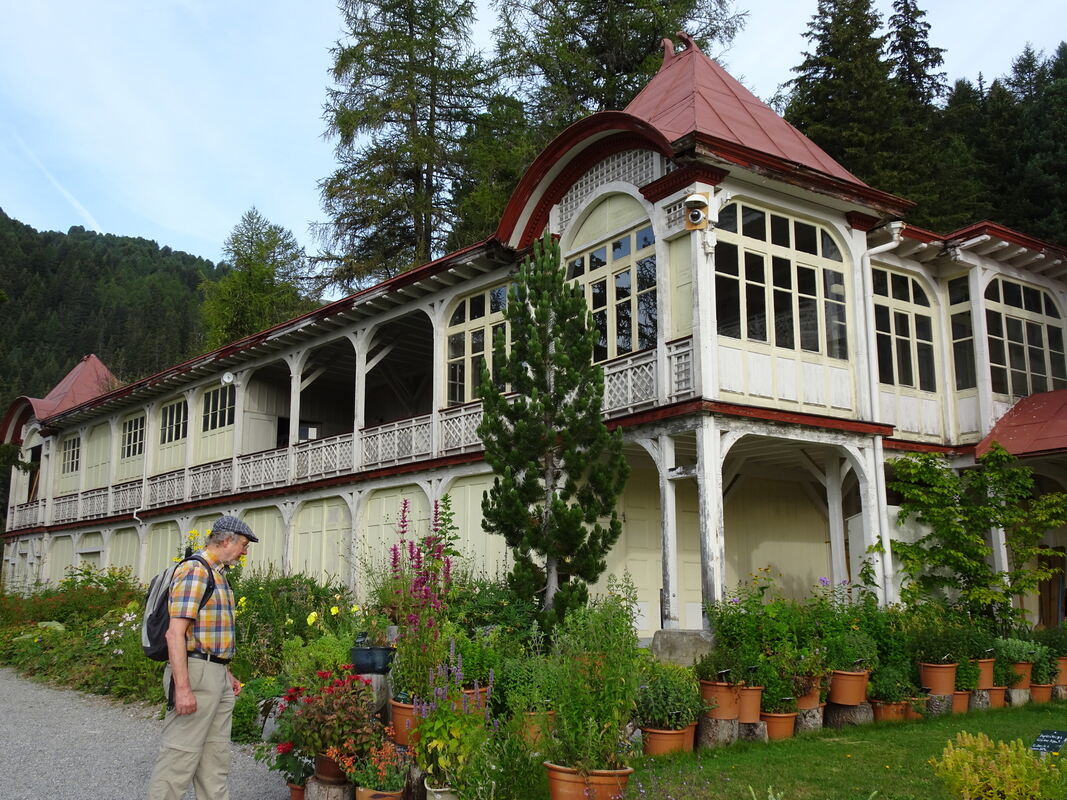 Im Panoramazug durch die Schweizer Bergwelt