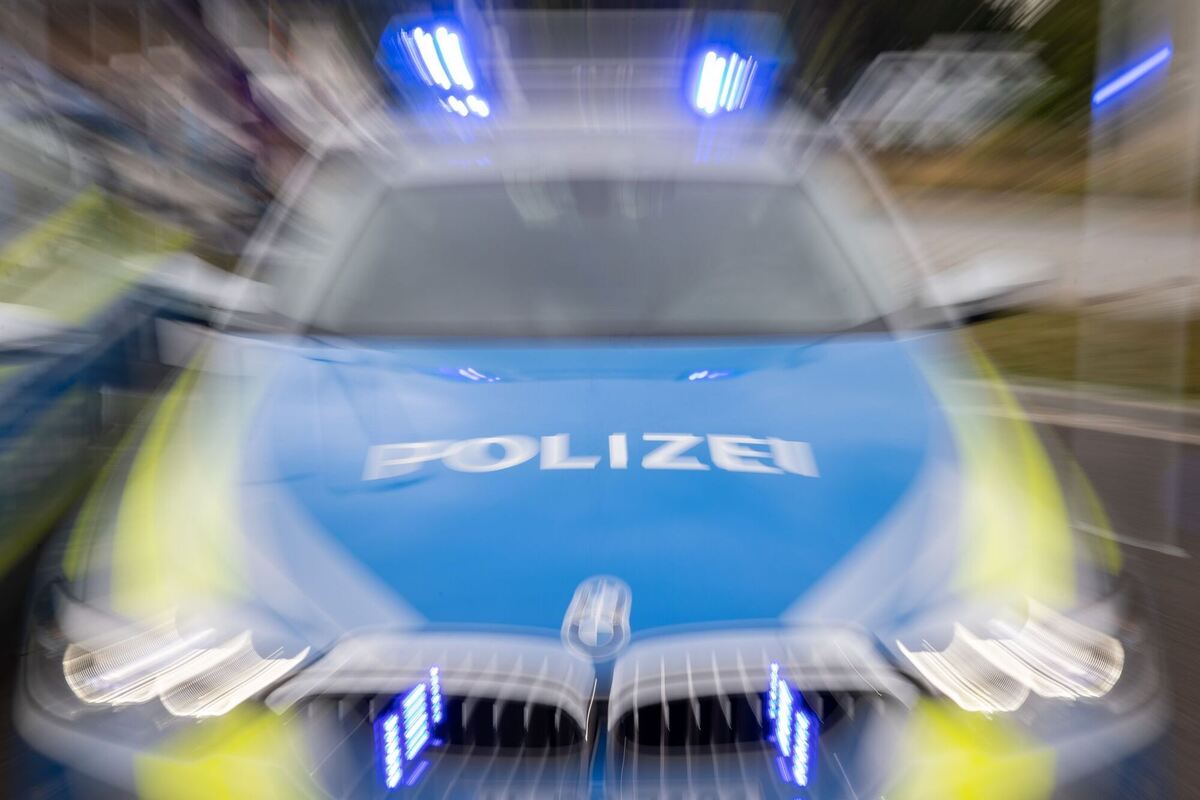 Motorradfahrer flieht in Bad Urach vor Polizei - Blaulicht-News -  Reutlinger General-Anzeiger 