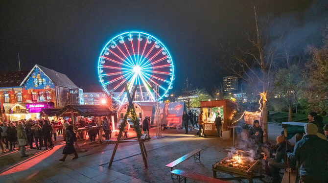 Der Weihnachtsmarkt 2023 ist eröffnet.