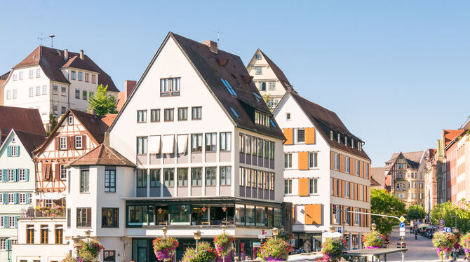 Walkmühle, Schwimmbad, Kino, vegetarisches Restaurant und Tanzcafé, dann 1944 von einer Luftmine schwer in Mitleidenschaft gezog