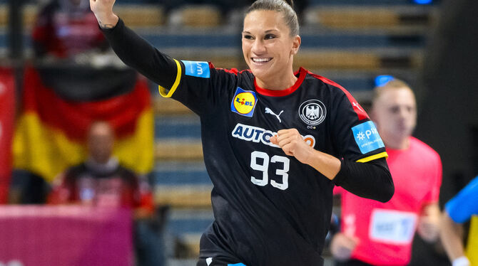 Auf Kurs 100. Länderspiel: Metzingens Handball-Nationalspielerin Julia Behnke.