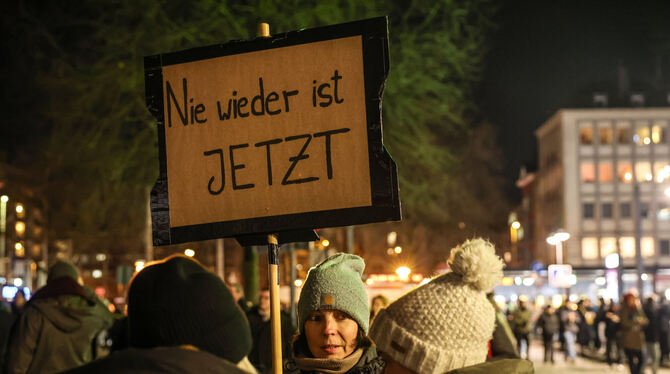 Zehntausende protestieren Bundesweit gegen Rechts.