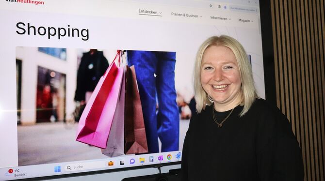 Anna Bierig, Geschäftsführerin der StaRT Marketing und Tourismus GmbH, freut sich über den neuen »Netz«-Auftritt.  FOTO: PIEHLER