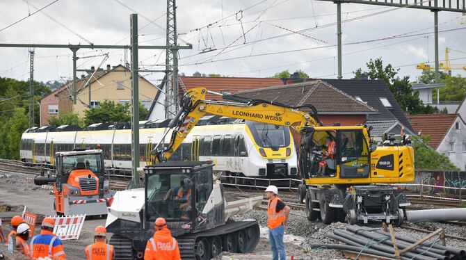 S-Bahn-Bauarbeiten am Bahnhof Bad Cannstatt. KOVALENKO/LICHTGUT