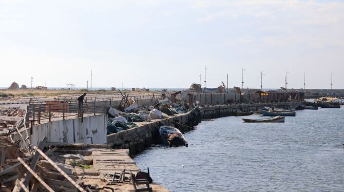Beschädigter Hafen in Gaza-Stadt