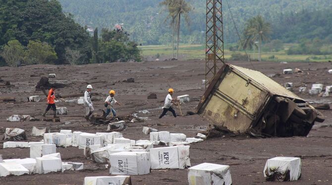 Unwetter in Indonesien