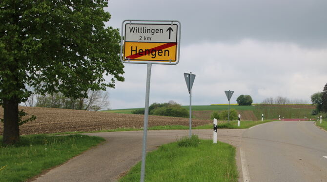Viel befahren, aber nicht mehr sicher und zu eng: Die Kreisstraße zwischen Hengen udn Wittlingen wird ausgebaut