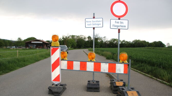 Keine Durchfahrt nach Dettingen:  Aus einer bislang zeitlich befristeten Sperrung wird eine dauerhafte Stilllegung - die Promill