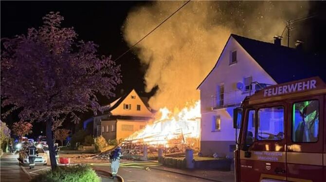 Das Haus in Spaichingen brannte nach der Explosion komplett aus.