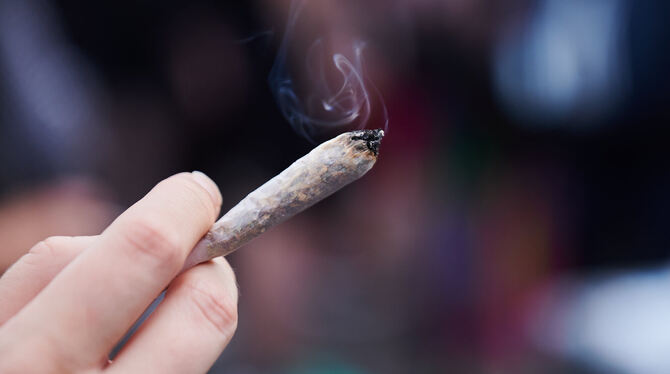 Cannabis darf nun auch in zugelassenen Social Clubs gekauft werden. In Reutlingen soll ein Club eröffnen, sobald eine passende I