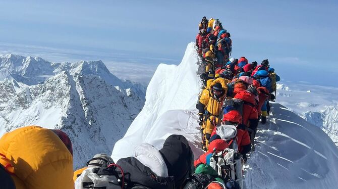 Stau  auf dem Mount Everest