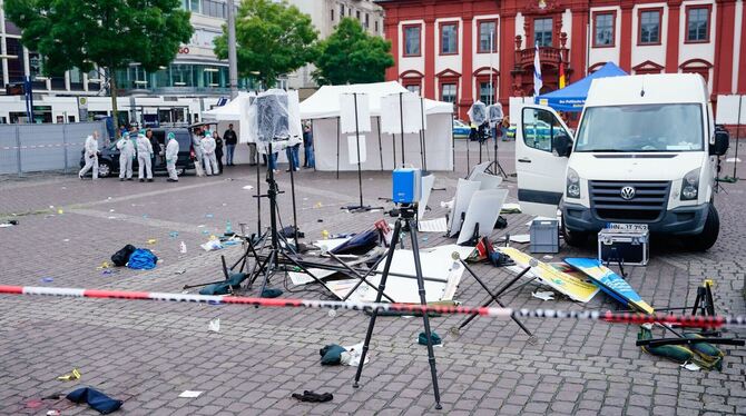 Mannheim - Messerangriff auf Marktplatz