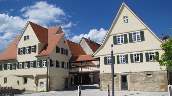 Die Gemeinde Walddorfhäslach hat in den vergangenen Jahren die Ortsmitte von Walddorf umgestaltet und denkmalgeschützte Häuser s