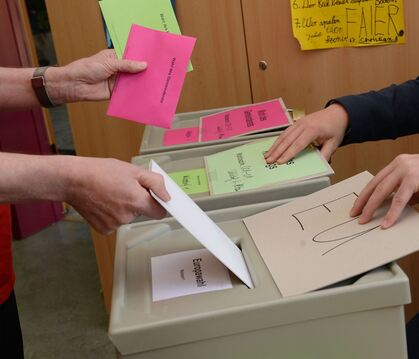 Bis zu vier Stimmzettel dürfen die Wähler am Sonntag abgeben: Denn neben den Europawahlen finden auch noch die Kommunalwahlen st