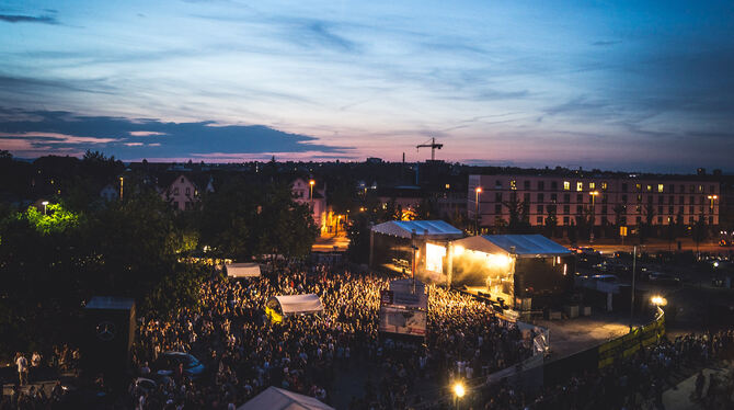 Das wird immer seltener: ein großes, professionelles und kostenloses Open-Air-Festival mitten in der Stadt. Hier wurde KuRT 2015