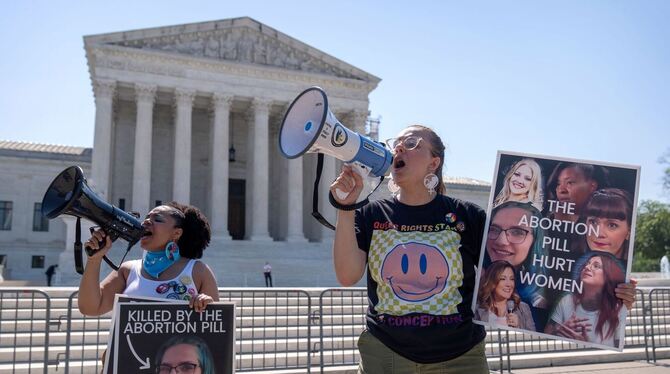 Supreme Court hält Zugang zu Abtreibungspille aufrecht