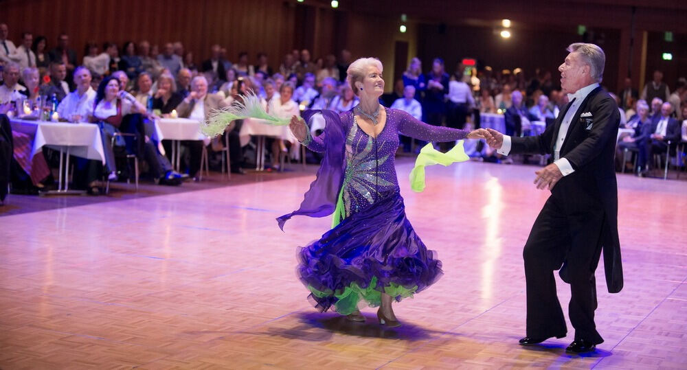 Alpenball in der Stadthalle 2015